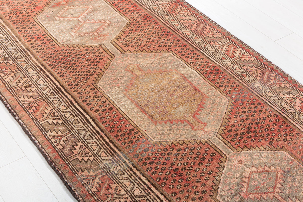 Faded Rust Red Geometric Narrow Wool Hallway Runner Rug, Muted – 9' 11" x 3' 8" (301 x 111 cm)