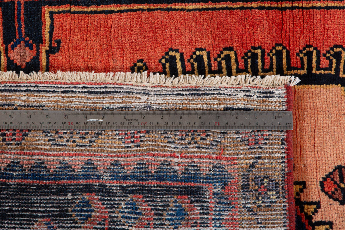 Small Vintage Orange-Red & Pink Rug – 5' 0" x 3' 6" (152 x 106 cm)