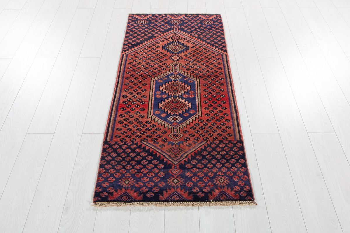 Small Vintage Rust Red & Navy Blue Rug – 4' 11" x 2' 4" (149 x 70 cm)