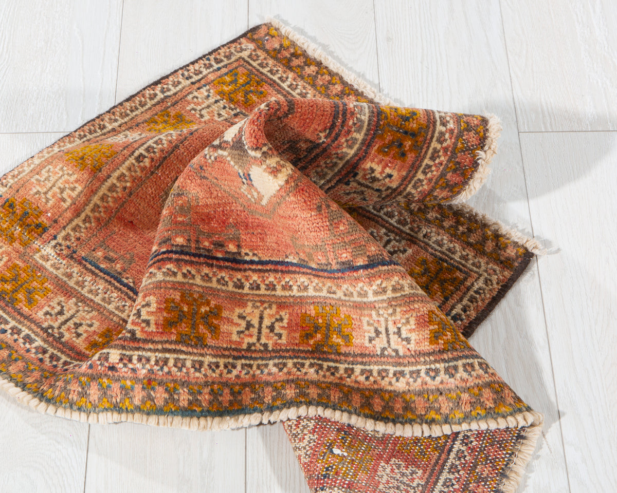 Small Antique Rust Red Rug – 2' 11" x 1' 10" (90 x 55 cm)