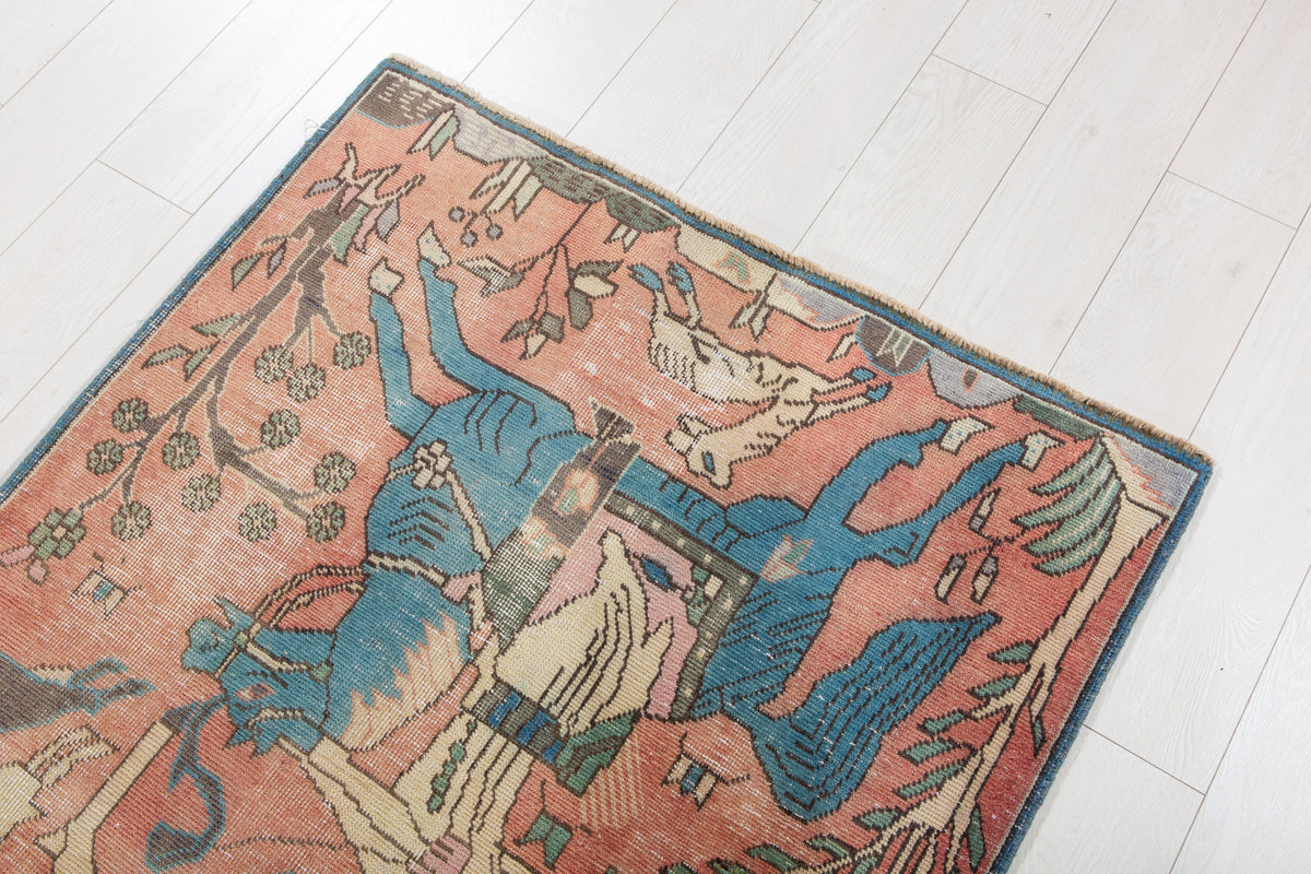 Small Antique Faded Salmon Pink Rug – 4' 9" x 3' 3" (144 x 98 cm)