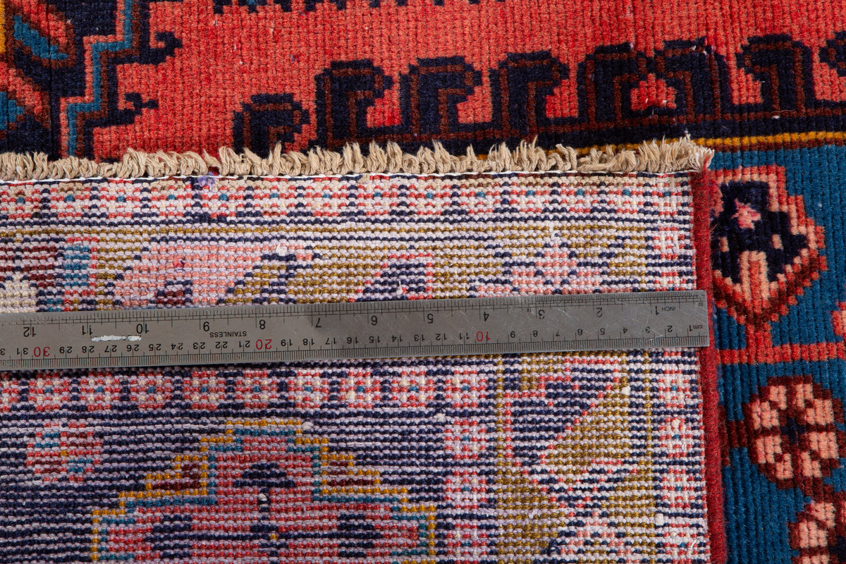 Small Vintage Orange-Red and Blue Rug – 4' 11" x 3' 4" (149 x 101 cm)