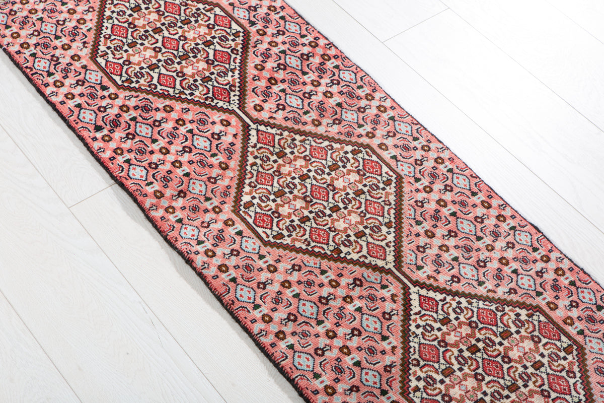 Small Antique Coral Pink Rug – 4' 1" x 1' 5" (124 x 43 cm)