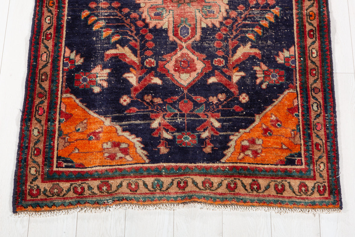 Small Antique Navy Blue, Orange Rug – 4' 9" x 3' 3" (146 x 100 cm)