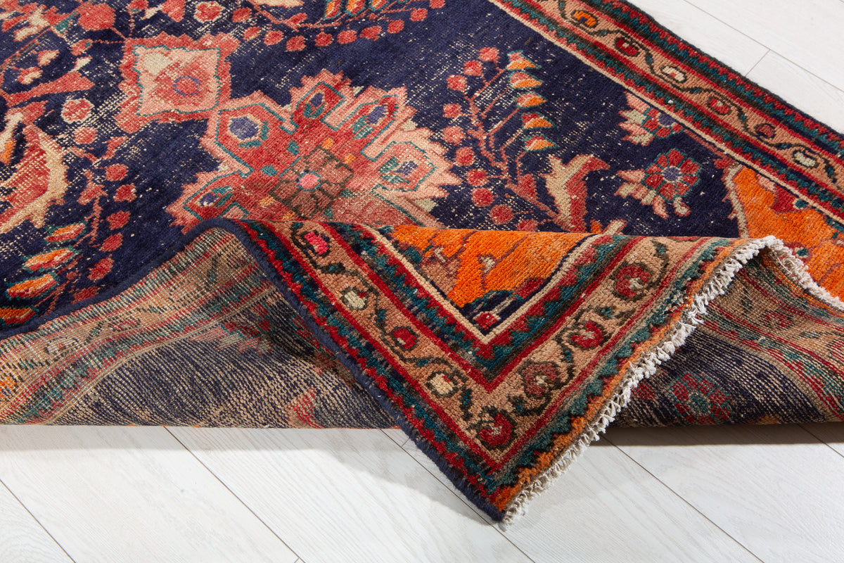 Small Antique Navy Blue, Orange Rug – 4' 9" x 3' 3" (146 x 100 cm)