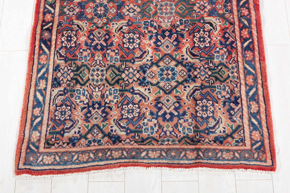 Small Antique Faded Red Rug – 5' 0" x 3' 5" (153 x 103 cm)