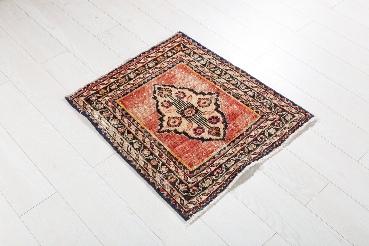 Small Antique Faded Red Rug – 2' 5" x 2' 2" (74 x 66 cm)