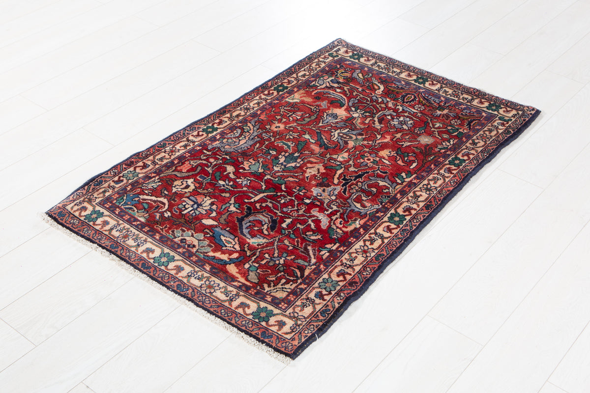 Small Antique Red Rug – 4' 1" x 2' 6" (125 x 77 cm)