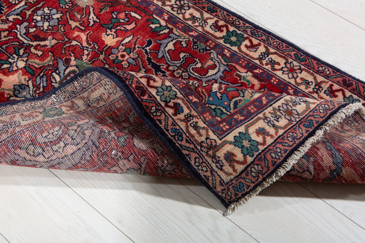Small Antique Red Rug – 4' 1" x 2' 6" (125 x 77 cm)