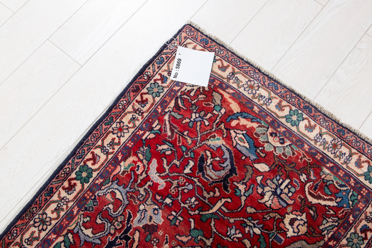 Small Antique Red Rug – 4' 1" x 2' 6" (125 x 77 cm)