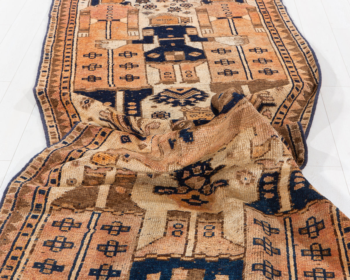 Antique Faded Peach and Beige Area Rug – 12' 4" x 4' 1" (377 x 125 cm)