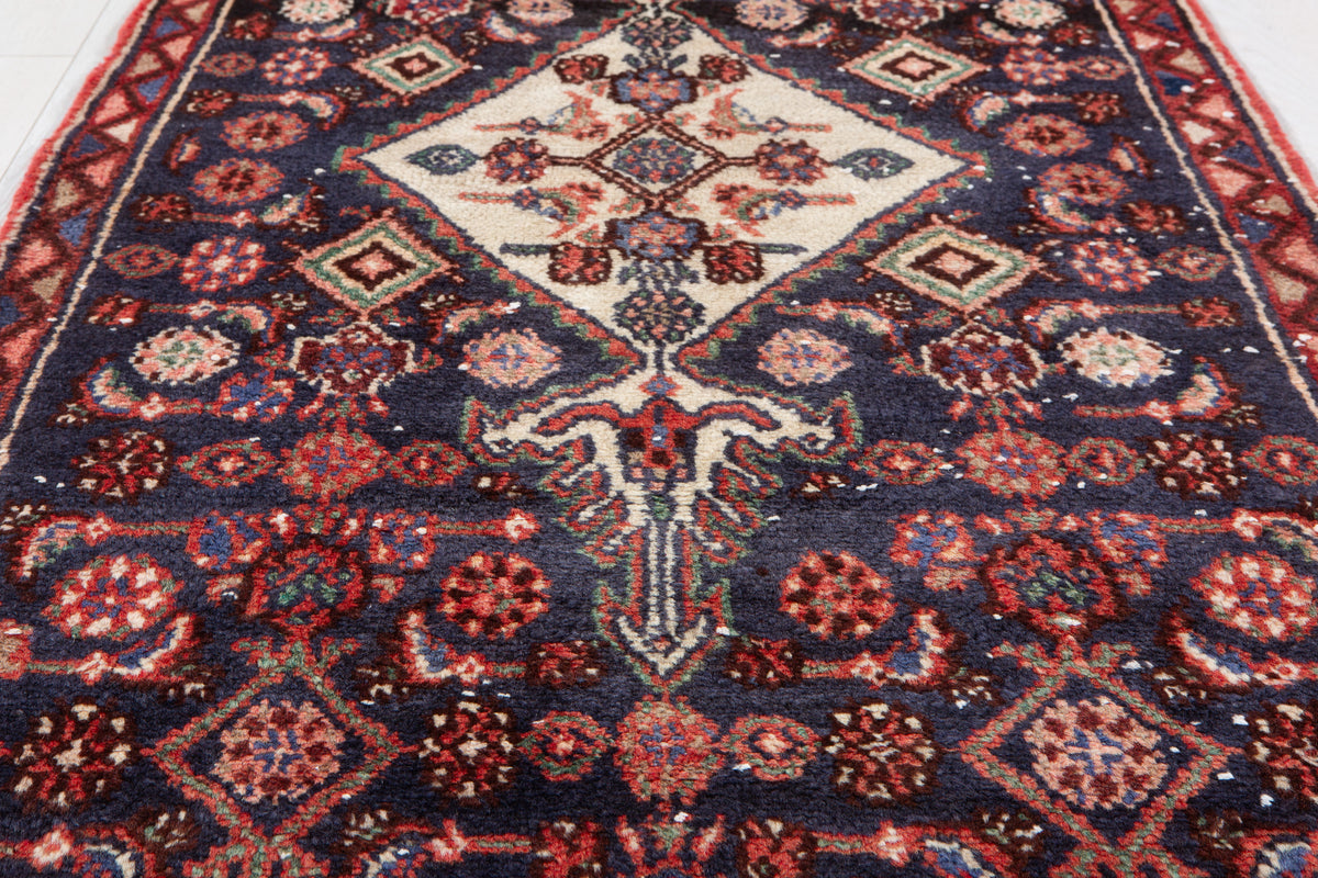 Vintage Deep Navy Blue Runner Rug – 8' 11" x 2' 9" (271 x 84 cm)