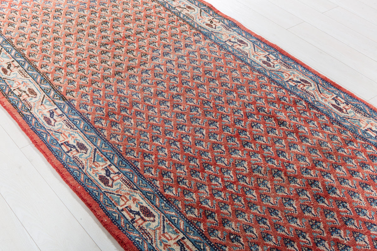 Vintage Red All-Over Area Rug – 10' 4" x 4' 0" (315 x 123 cm)