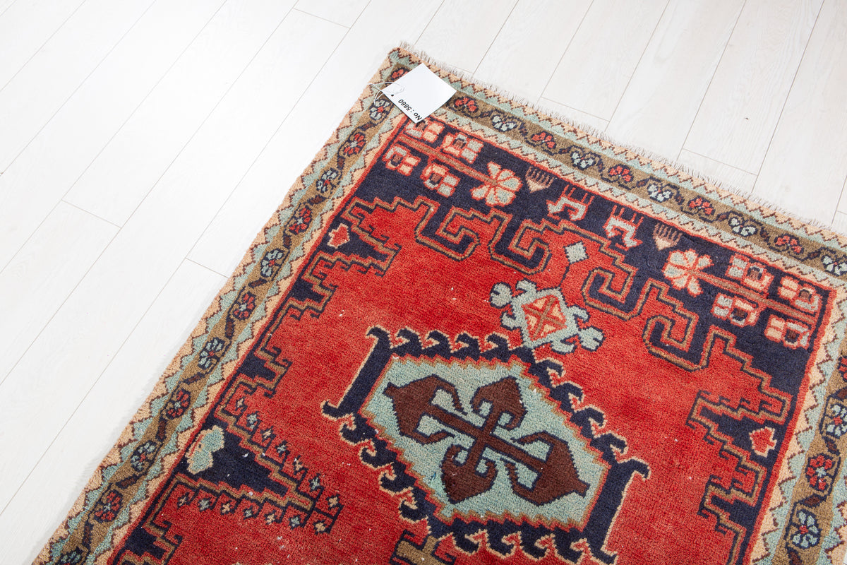 Vintage Orange-Red Geometric Runner Rug – 11' 3" x 3' 6" (342 x 106 cm)