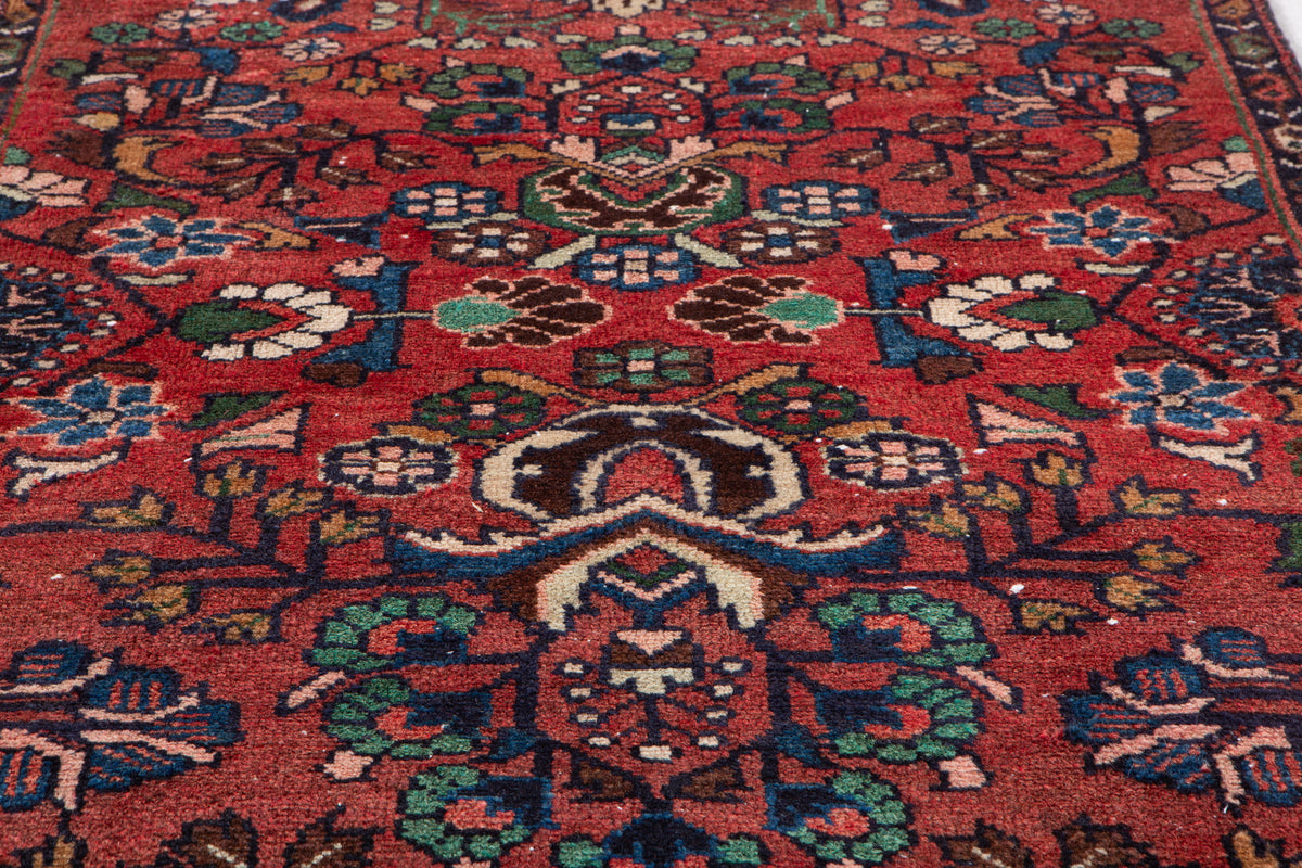 Vintage Red Geometric Runner Rug – 9' 9" x 2' 8" (298 x 81 cm)