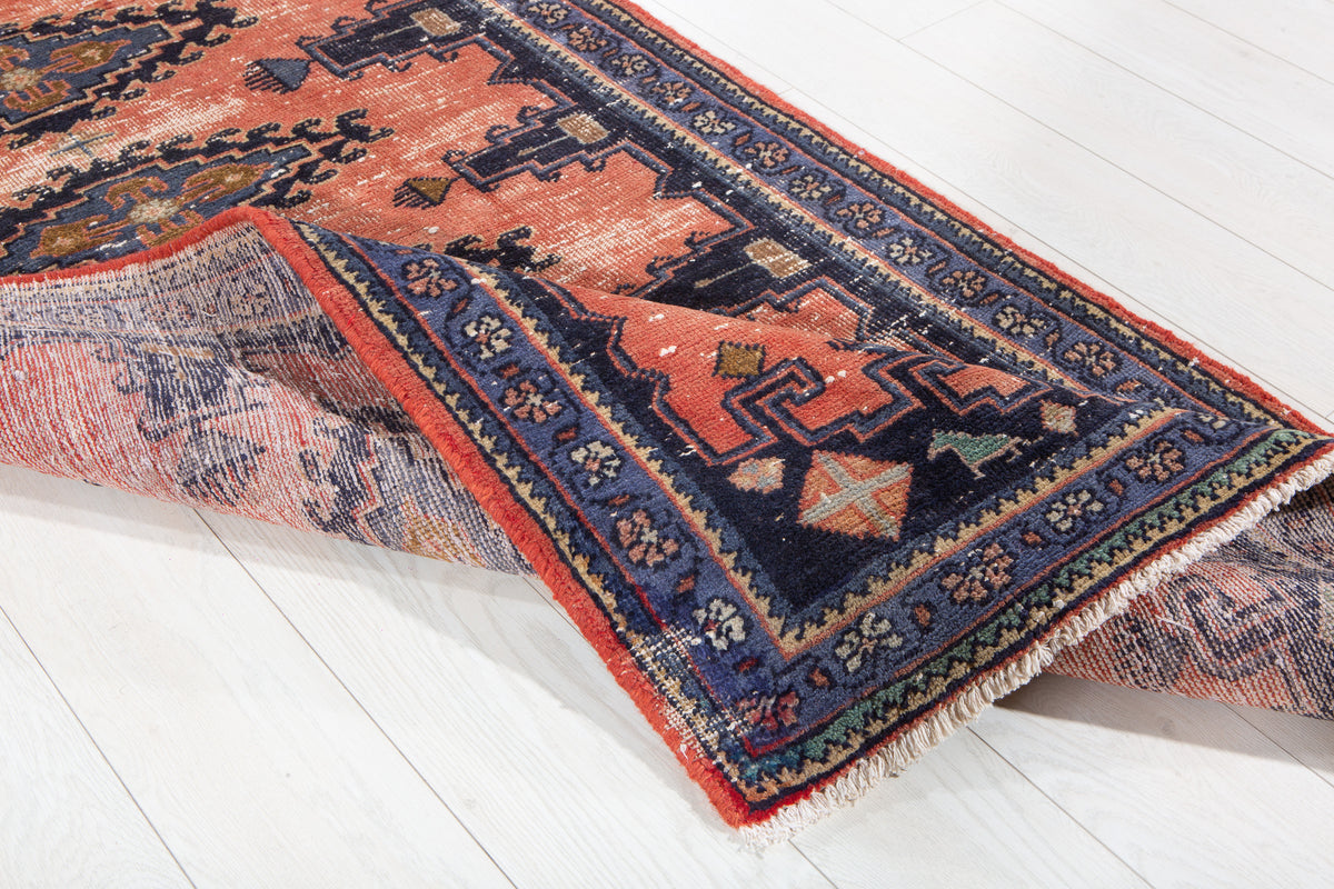 Antique Orange-Red Geometric Runner Rug – 9' 9" x 3' 5" (298 x 103 cm)