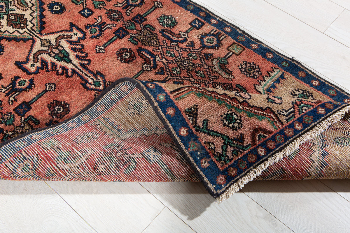 Antique Faded Rust Red & Brown Geometric Runner Rug – 9' 3" x 2' 10" (282 x 87 cm)