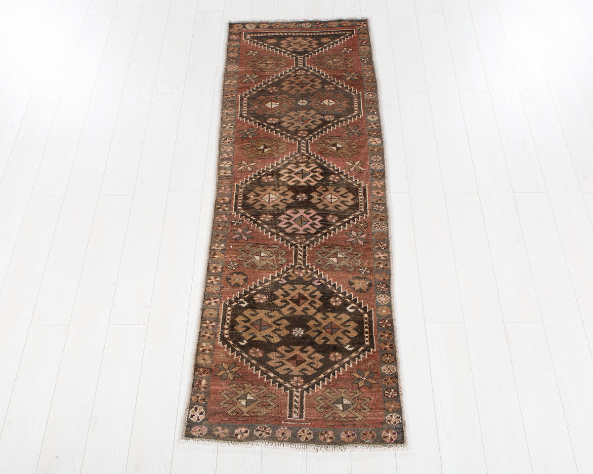 Antique Rust Red Geometric Runner Rug – 7' 1" x 2' 5" (217 x 73 cm)