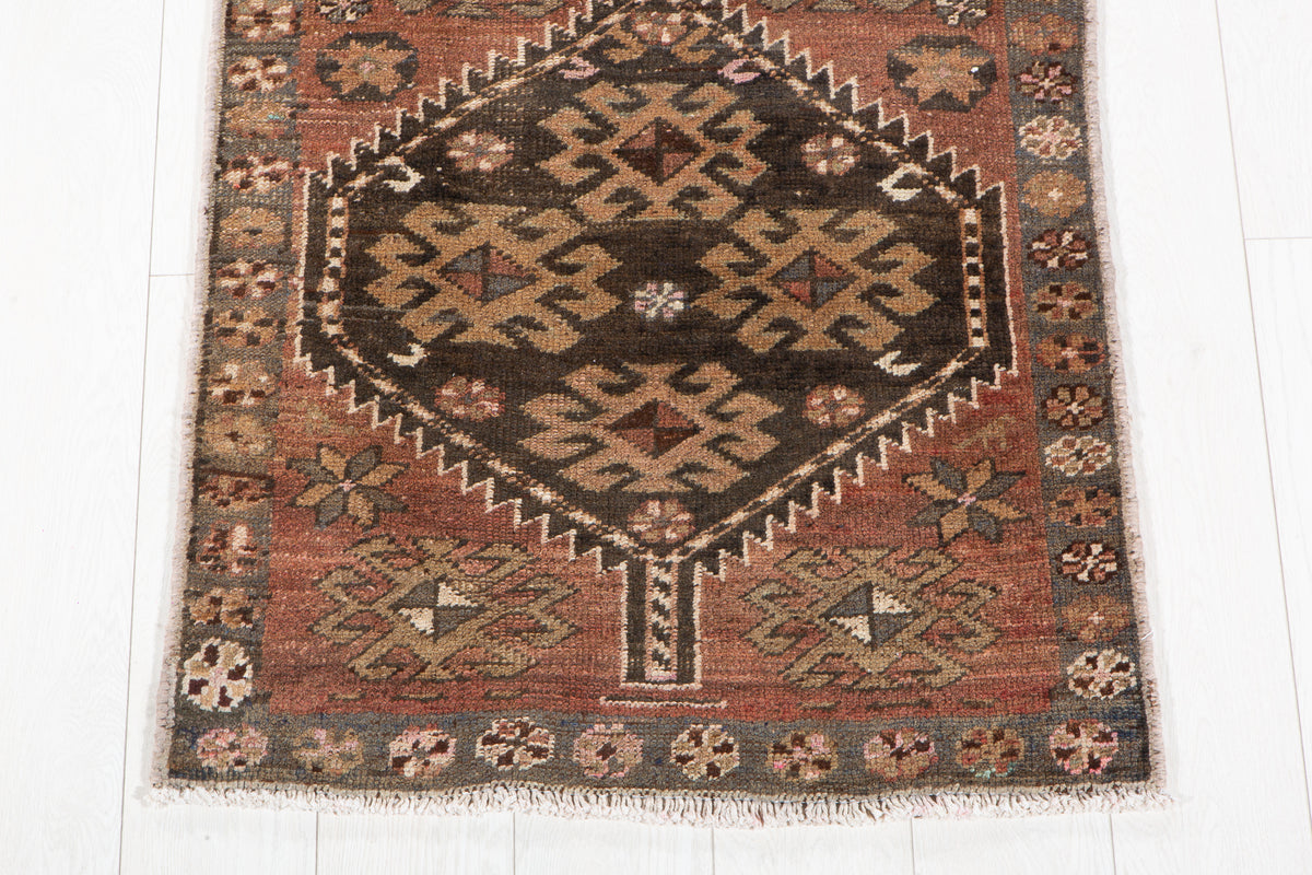 Antique Rust Red Geometric Runner Rug – 7' 1" x 2' 5" (217 x 73 cm)