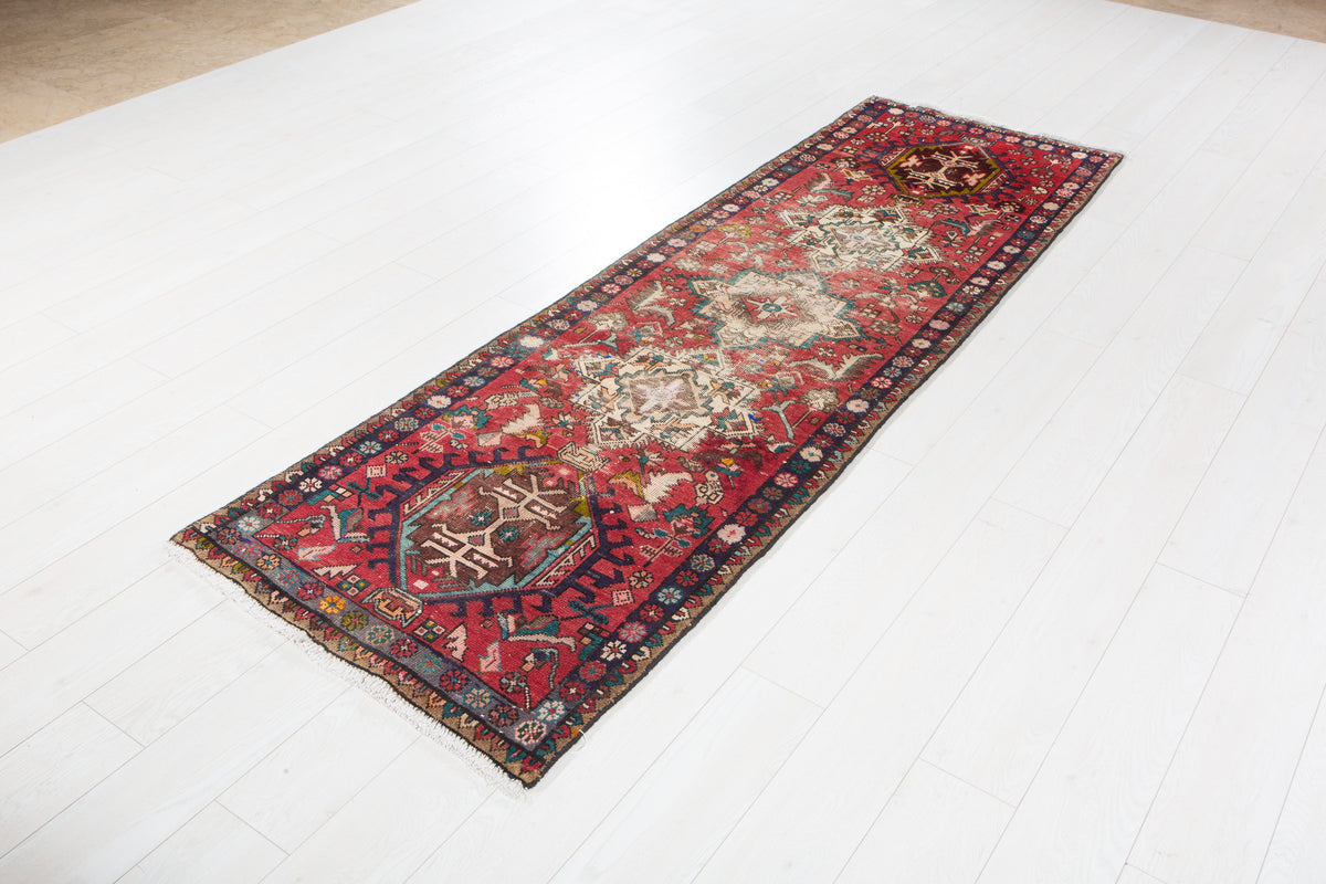 Antique Red Geometric Runner Rug – 8' 4" x 2' 7" (254 x 79 cm)