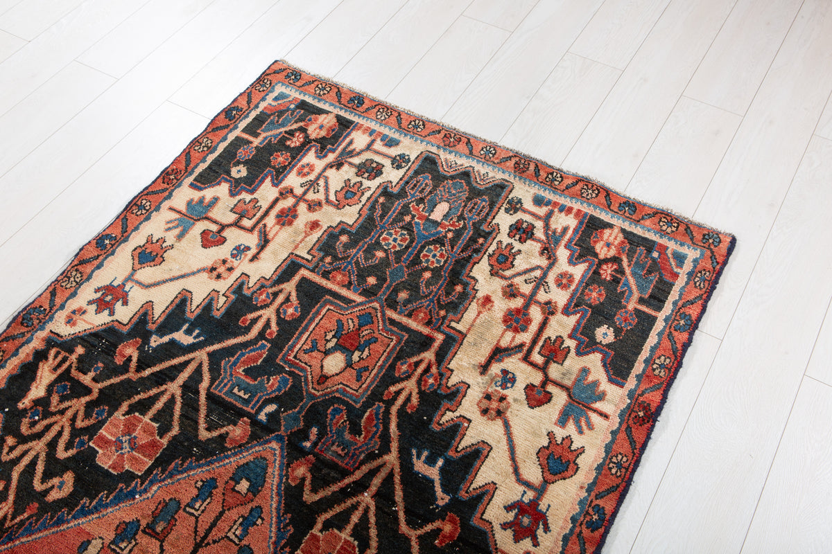 Antique Navy Blue Geometric Runner Rug – 8' 7" x 3' 8" (262 x 111 cm)