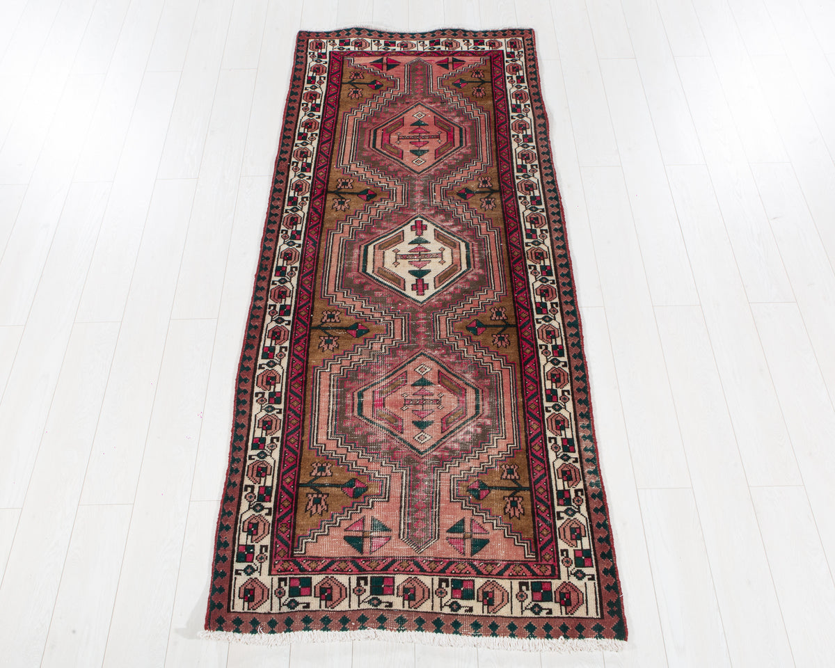Antique Brown & Pink Geometric Runner Rug – 7' 9" x 3' 3" (237 x 98 cm)