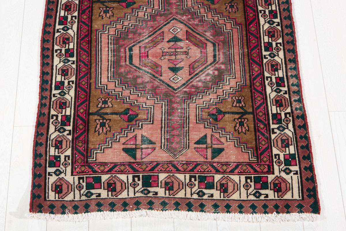 Antique Brown & Pink Geometric Runner Rug – 7' 9" x 3' 3" (237 x 98 cm)