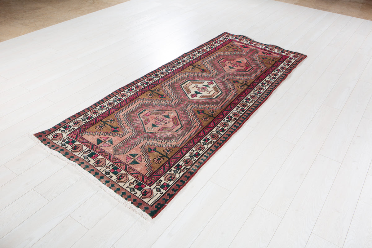 Antique Brown & Pink Geometric Runner Rug – 7' 9" x 3' 3" (237 x 98 cm)