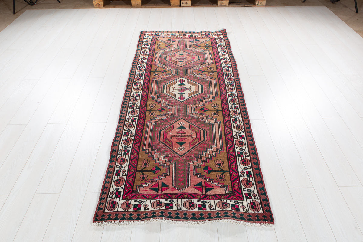 Antique Brown & Pink Geometric Runner Rug – 7' 9" x 3' 3" (237 x 98 cm)