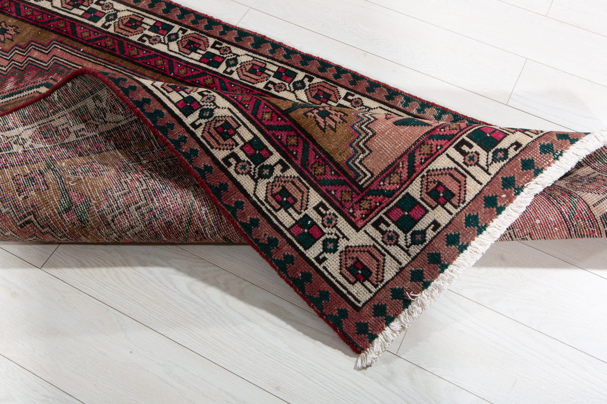 Antique Brown & Pink Geometric Runner Rug – 7' 9" x 3' 3" (237 x 98 cm)