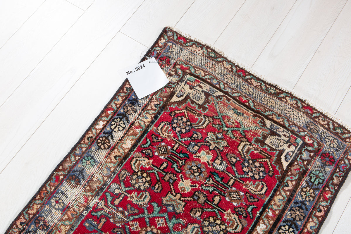 Antique Red Geometric Runner Rug – 8' 1" x 2' 4" (247 x 70 cm)