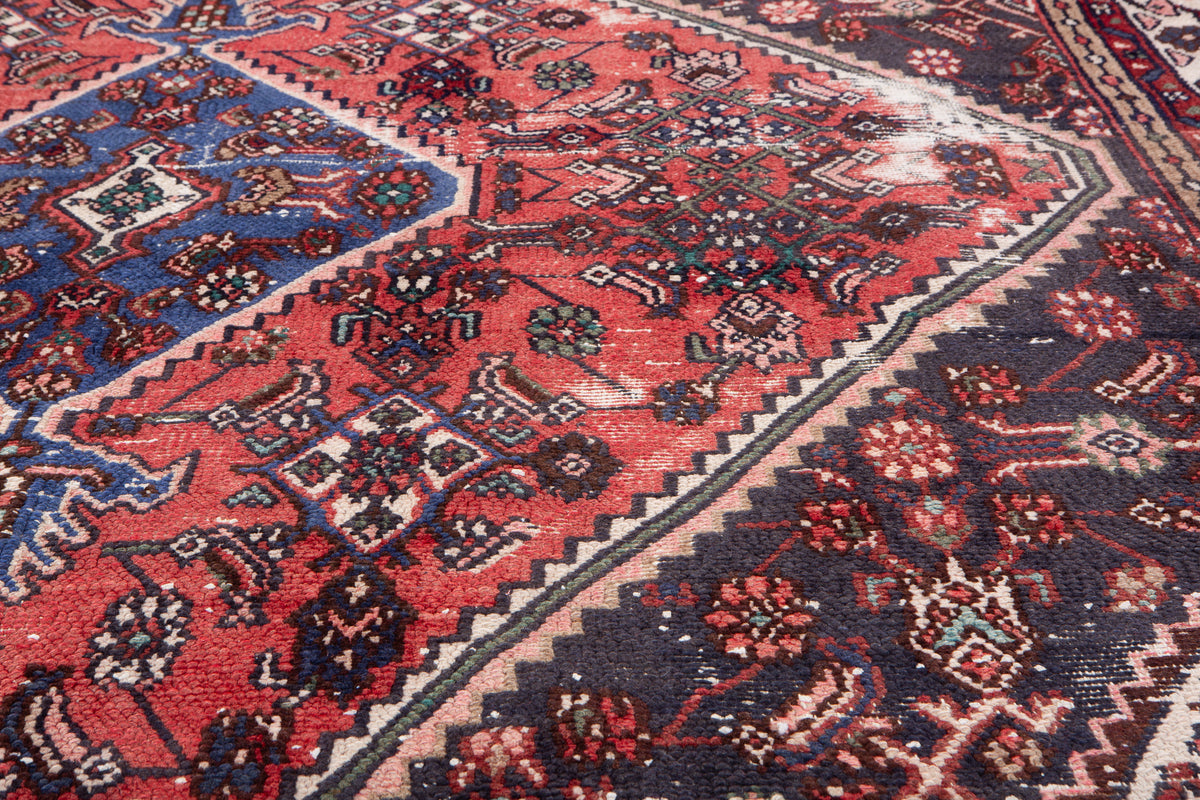 Vintage Red Geometric Rug – 9' 6" x 7' 1" (289 x 215 cm)