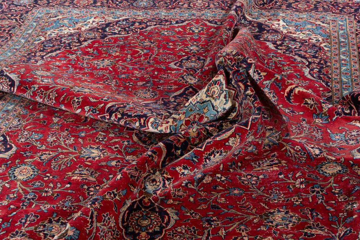 Vintage Red Floral Rug – 11' 10" x 9' 0" (360 x 274 cm)