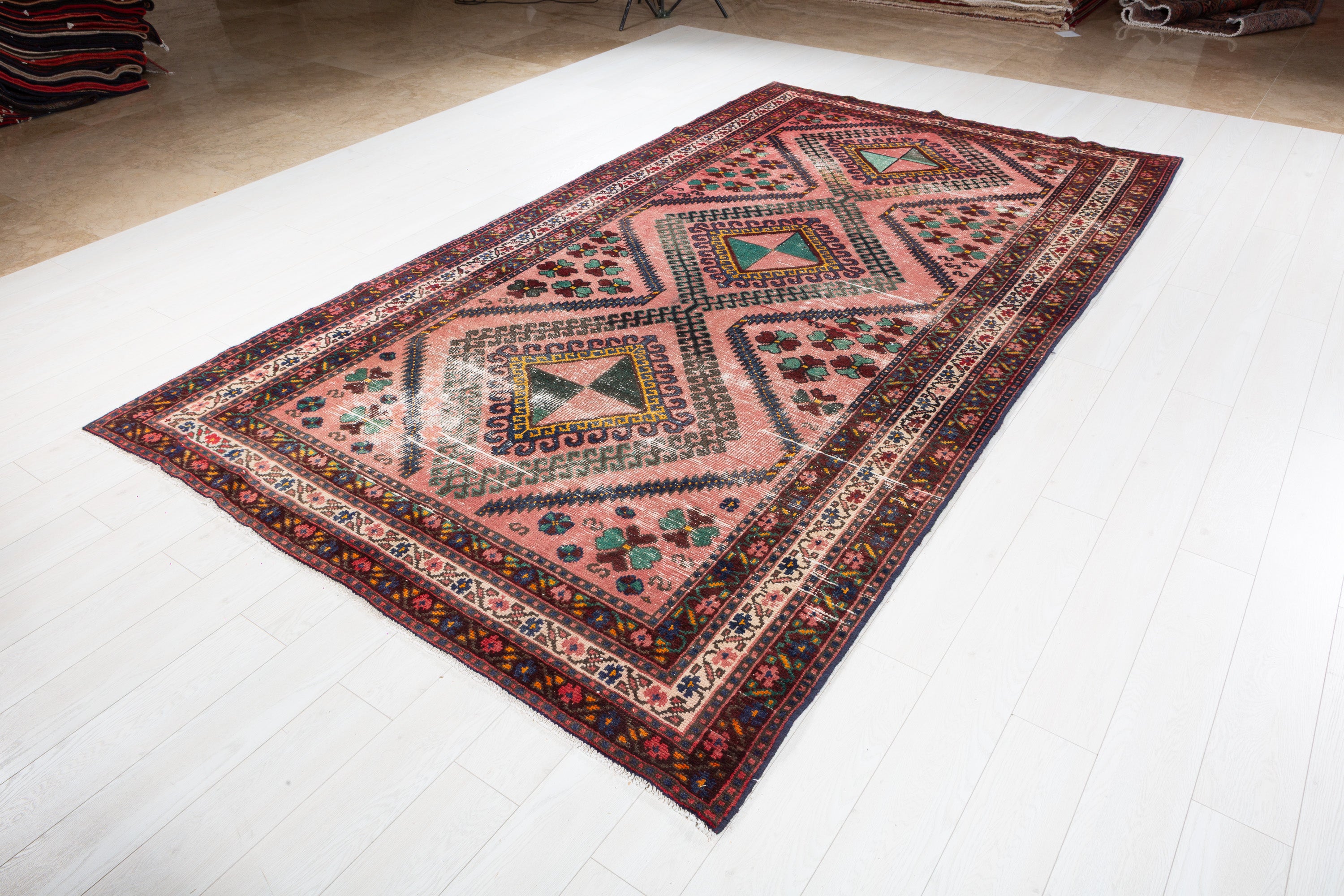 Vintage Pink Geometric Rug – 10' 11" x 6' 1" (334 x 185 cm)