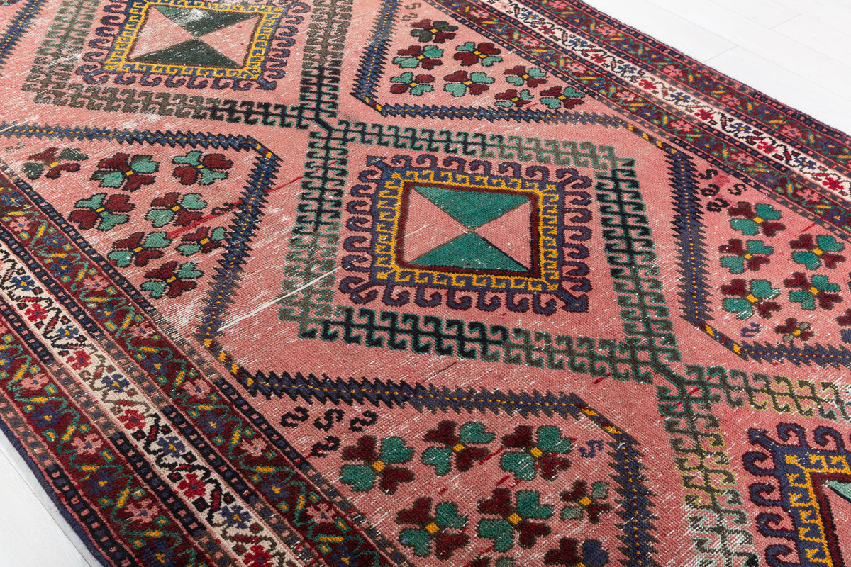 Vintage Pink Geometric Rug – 10' 11" x 6' 1" (334 x 185 cm)