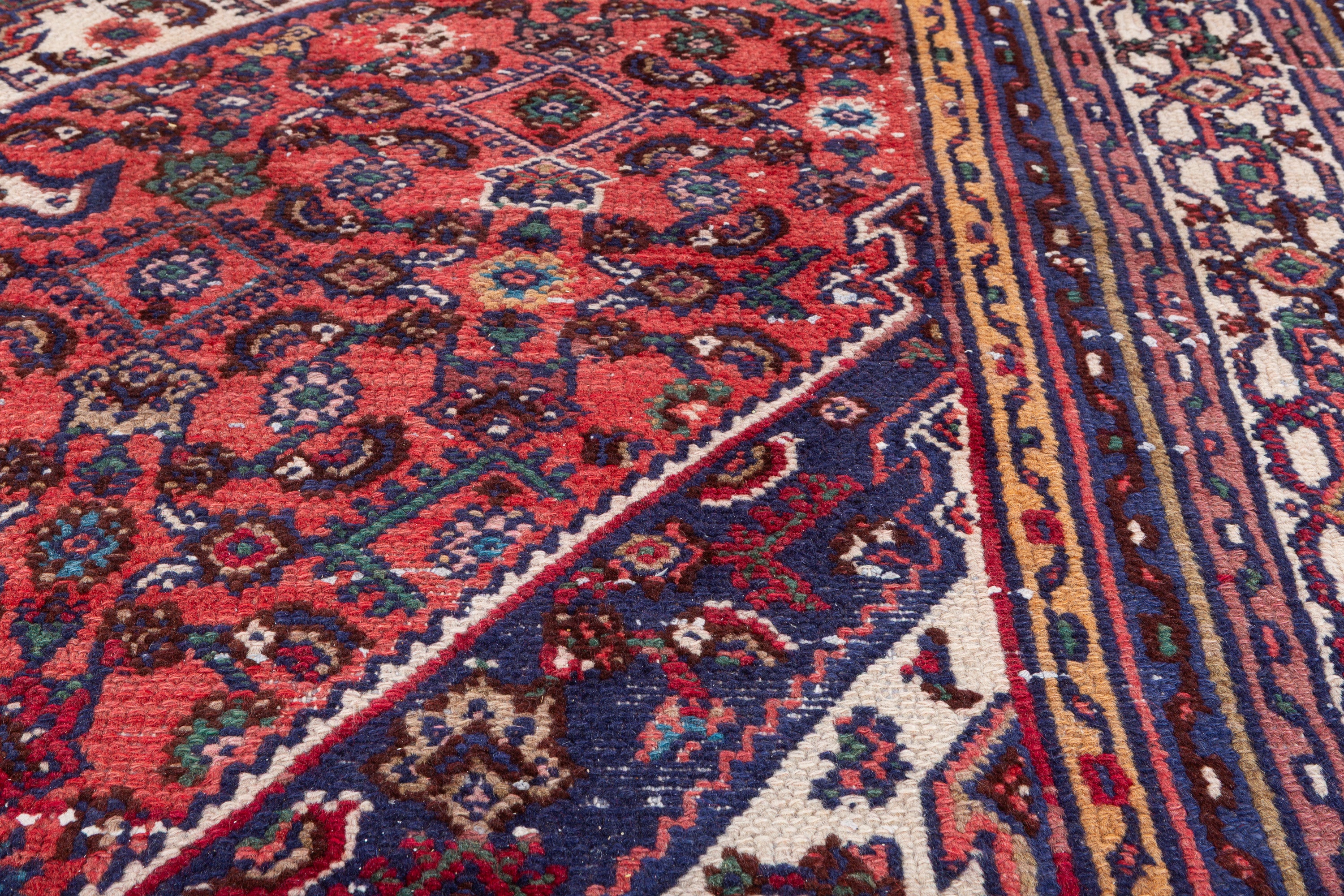 Vintage Red and Beige Geometric Rug – 9' 8" x 6' 8" (294 x 204 cm)