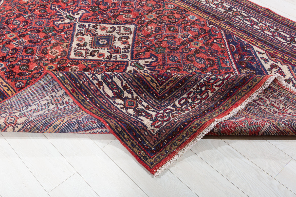 Vintage Red and Beige Geometric Rug – 9' 8" x 6' 8" (294 x 204 cm)