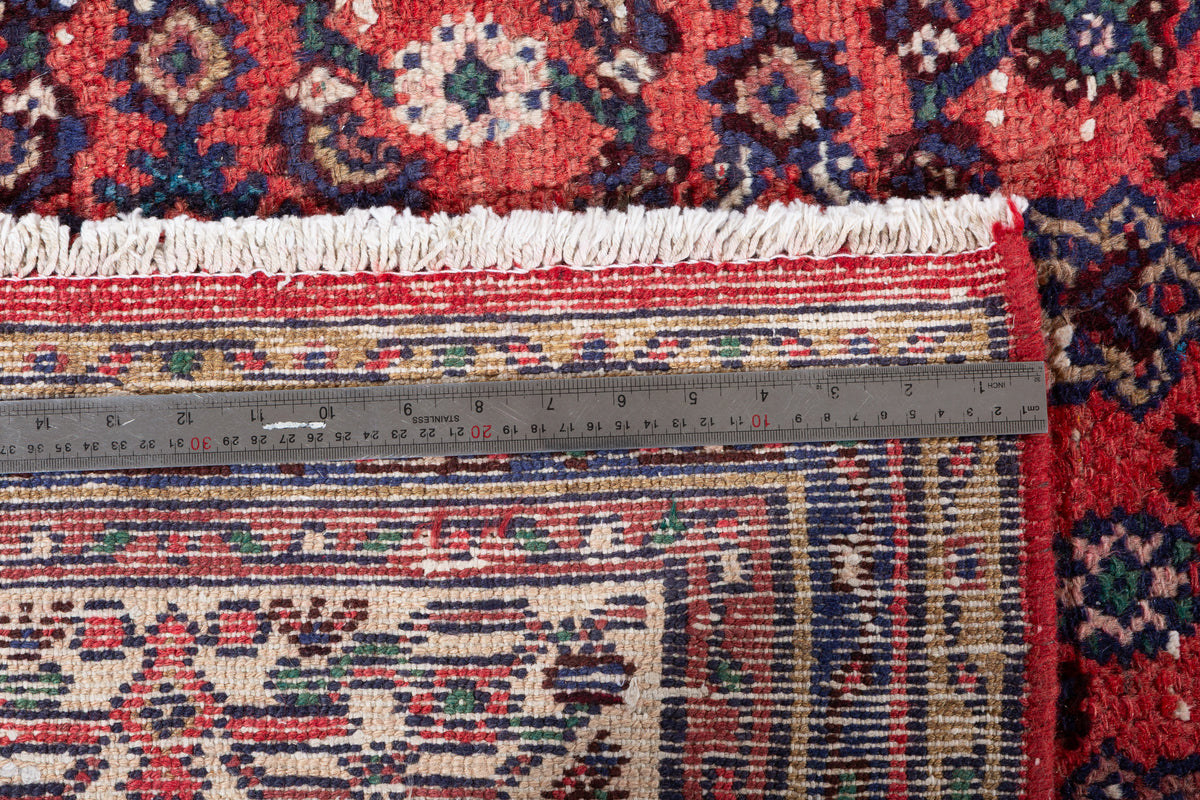 Vintage Red and Beige Geometric Rug – 9' 8" x 6' 8" (294 x 204 cm)