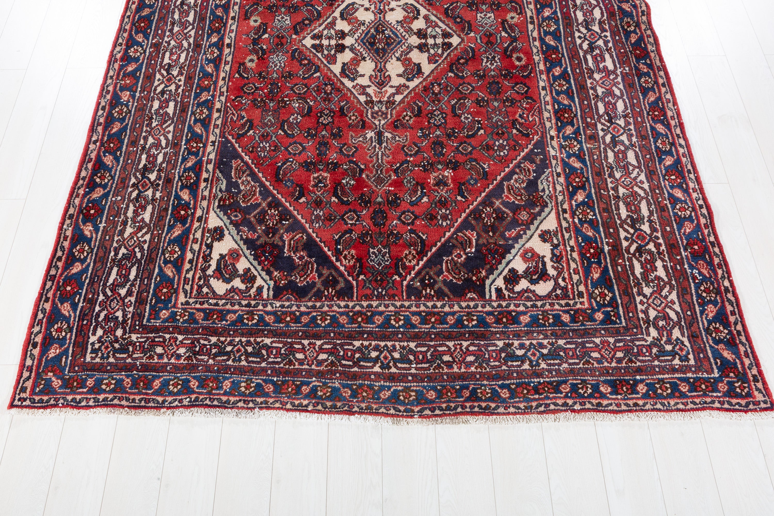 Vintage Red Geometric Rug – 9' 11" x 6' 10" (303 x 208 cm)