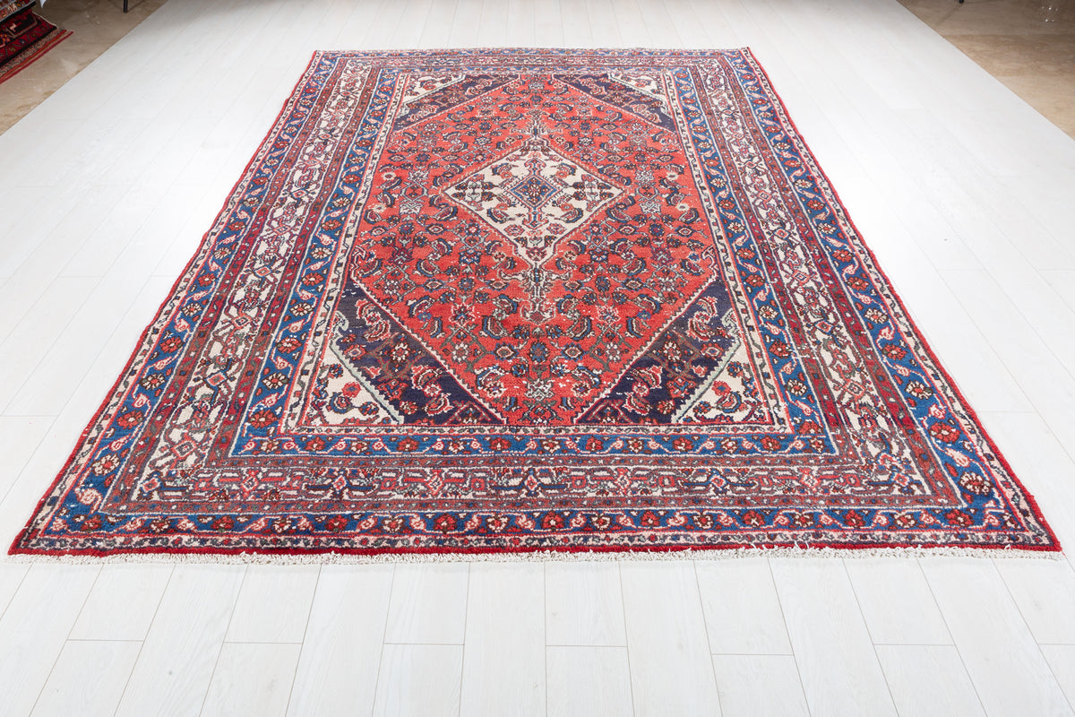 Vintage Red Geometric Rug – 9' 11" x 6' 10" (303 x 208 cm)