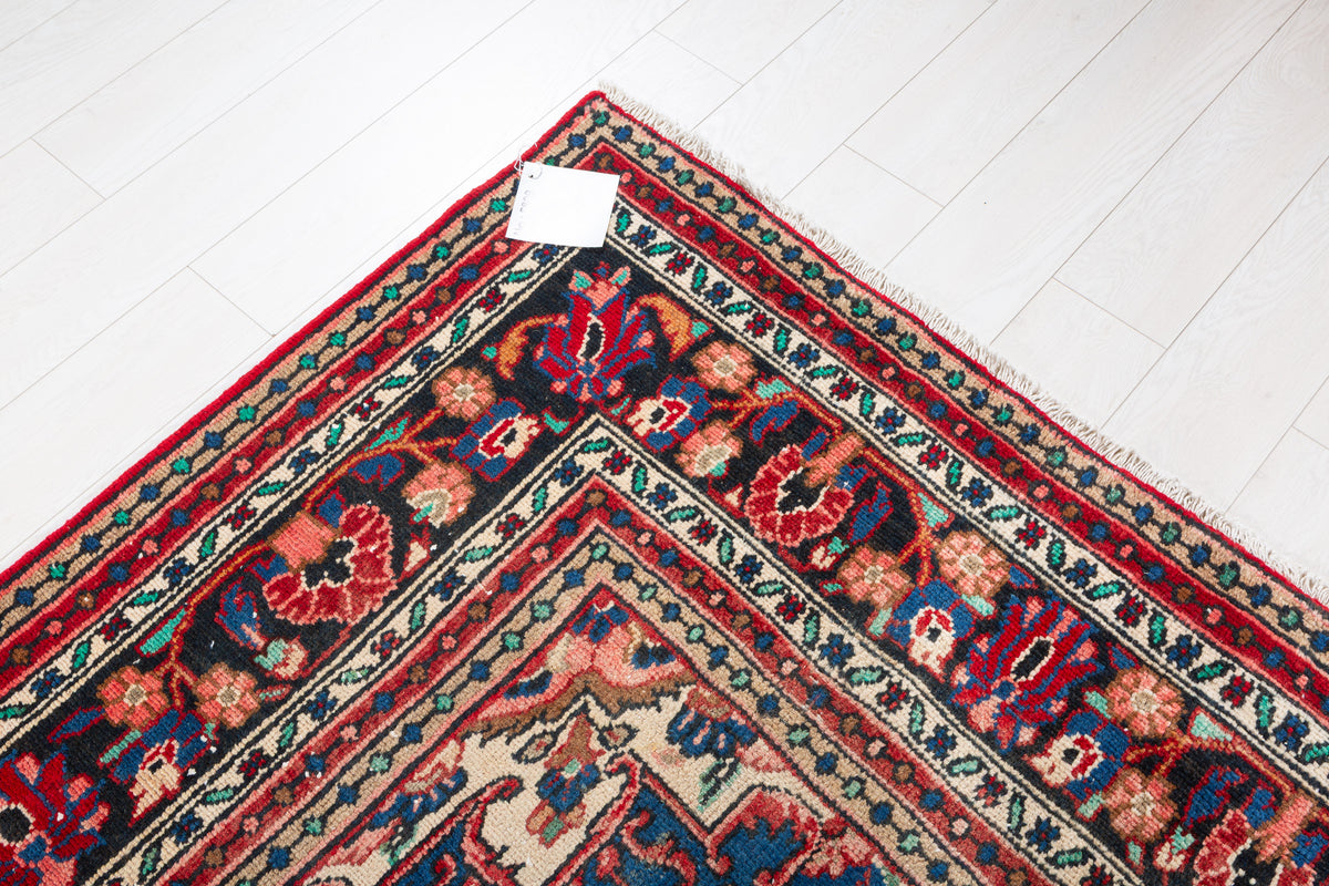Vintage Red Floral Rug – 12' 0" x 8' 7" (365 x 262 cm)