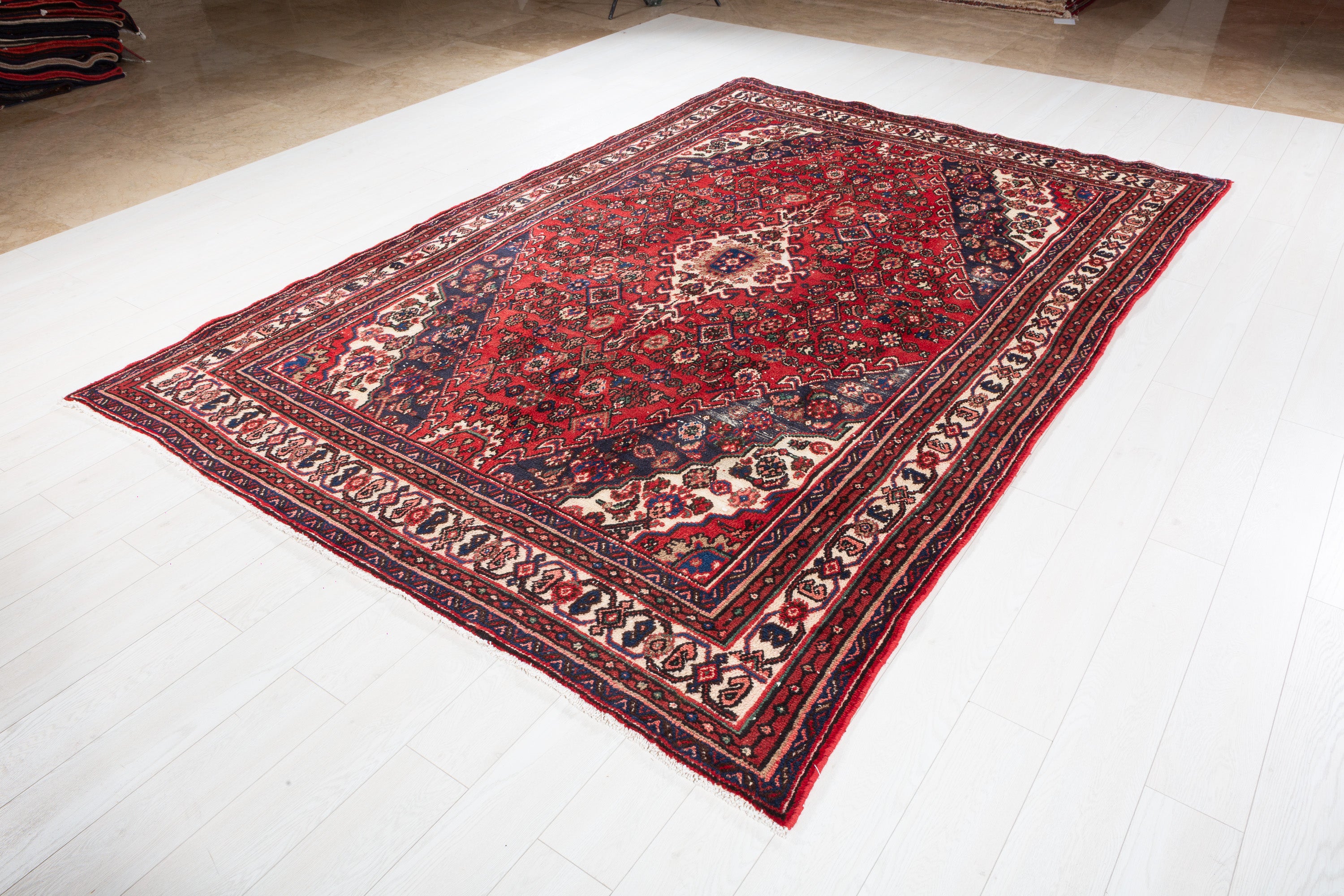 Vintage Red Geometric Rug – 10' 2" x 6' 10" (309 x 208 cm)