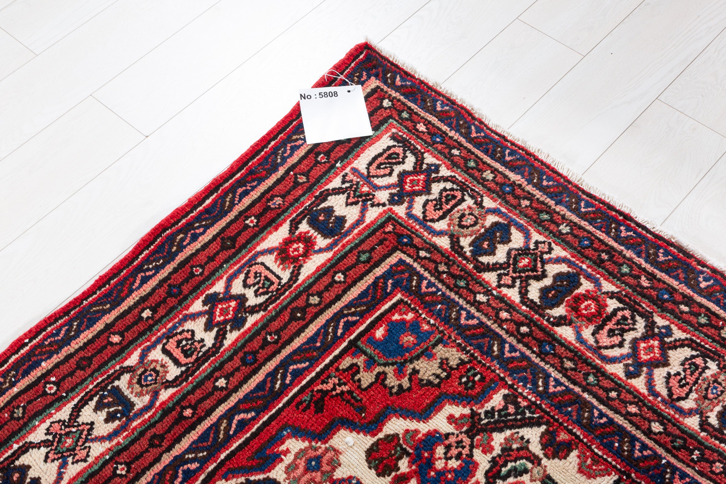 Vintage Red Geometric Rug – 10' 2" x 6' 10" (309 x 208 cm)