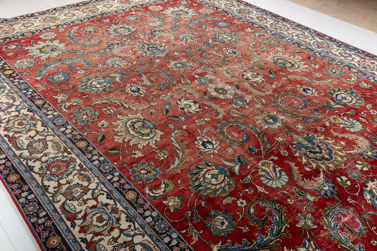 Collectible Vintage Red and Beige Allover Rug – 13' 2" x 9' 7" (401 x 291 cm)