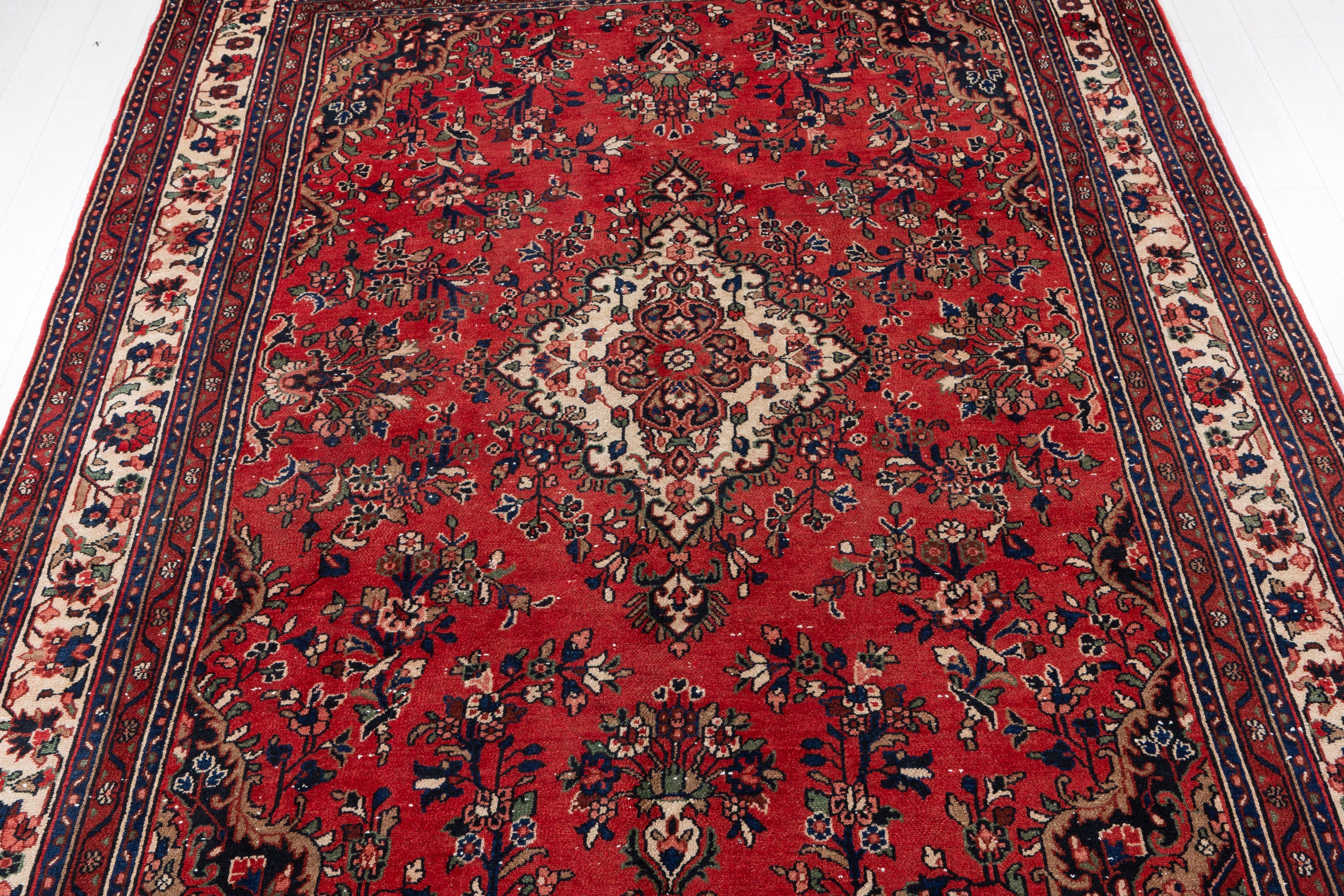 Vintage Red and Beige Floral Rug – 11' 5" x 8' 4" (348 x 254 cm)