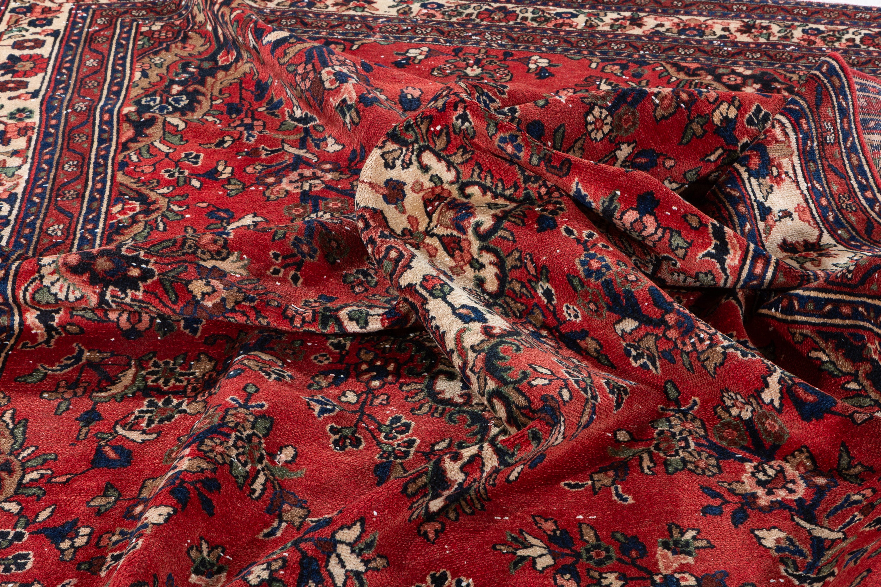 Vintage Red and Beige Floral Rug – 11' 5" x 8' 4" (348 x 254 cm)
