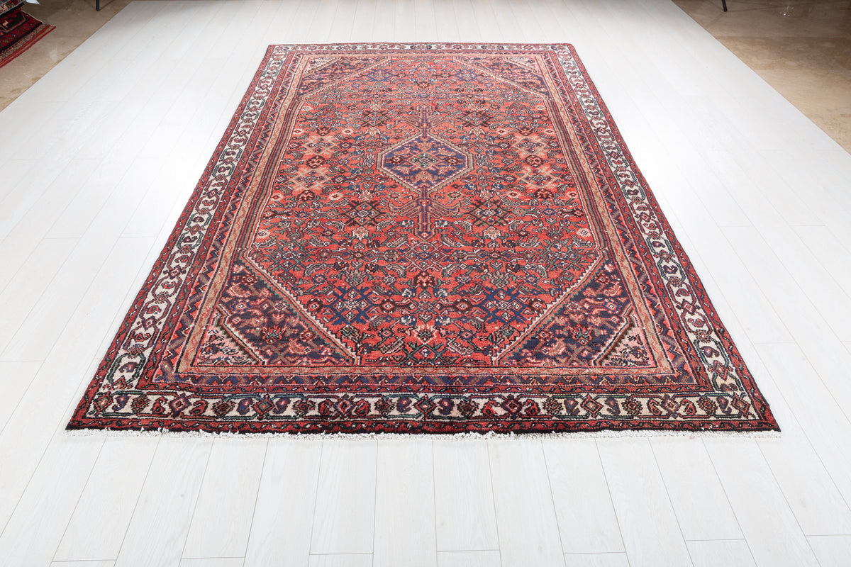 Vintage Red Geometric Rug – 9' 8" x 6' 4" (294 x 193 cm)