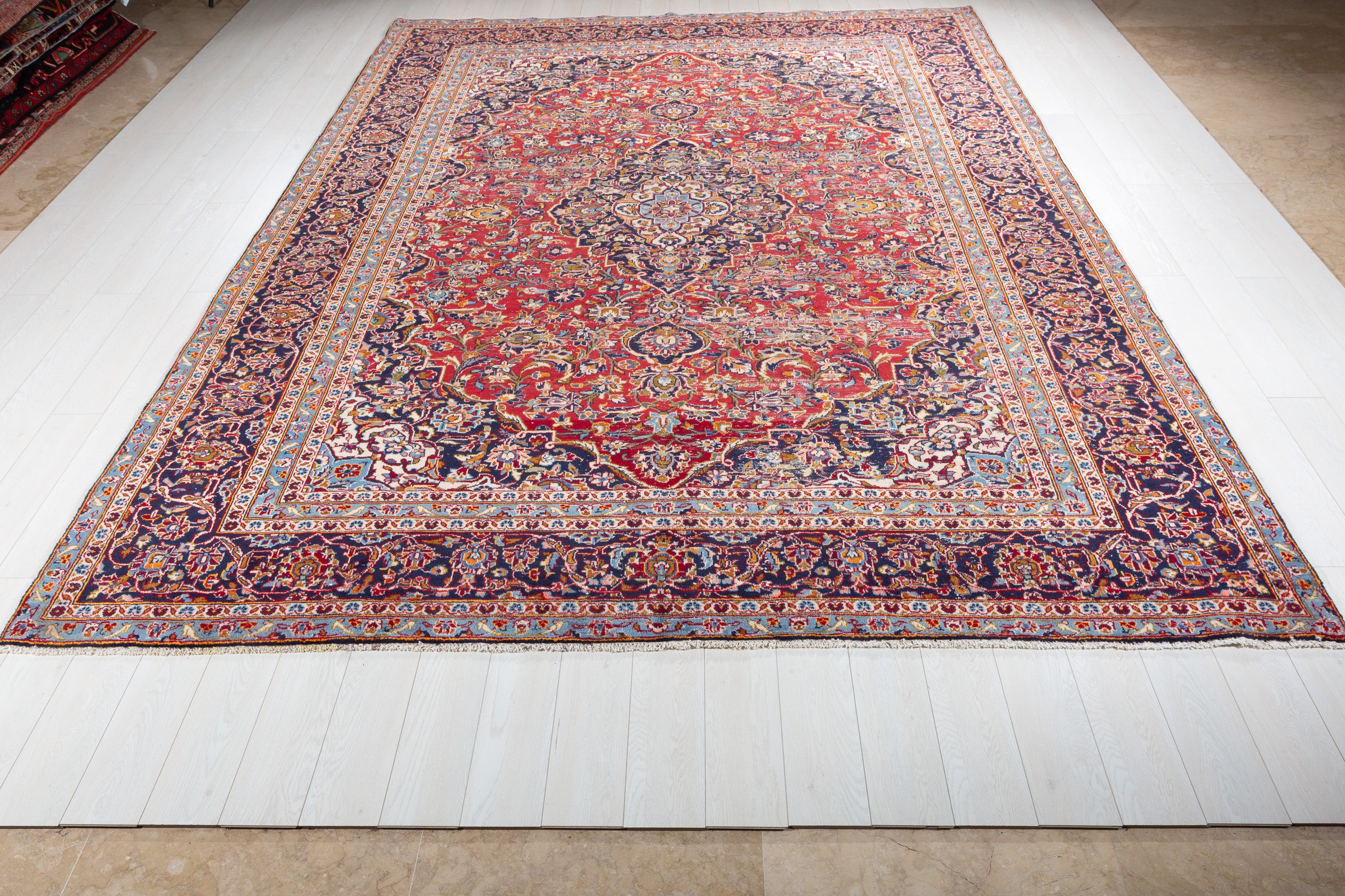 Vintage Red Floral Rug – 12' 8" x 9' 1" (387 x 278 cm)