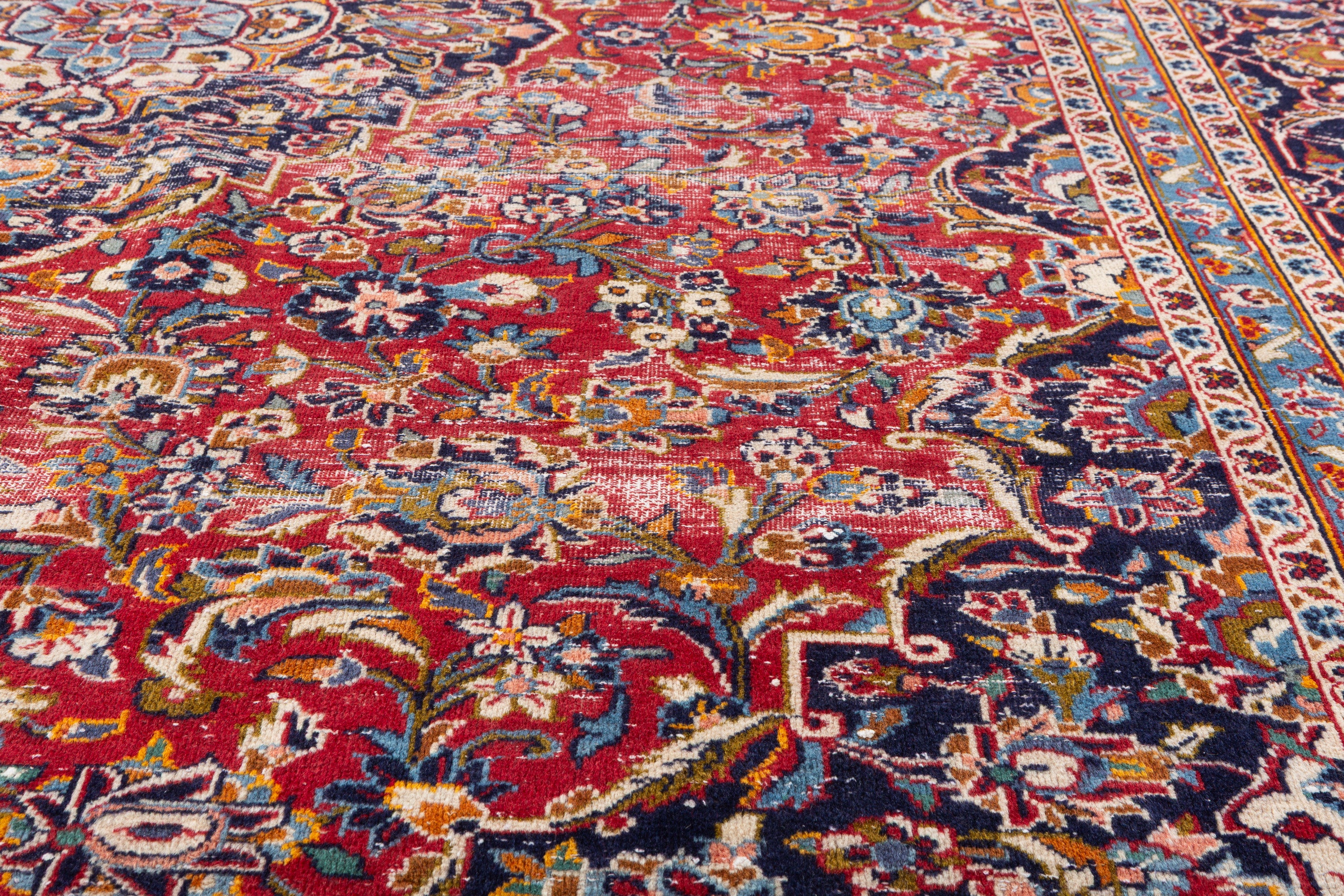 Vintage Red Floral Rug – 12' 8" x 9' 1" (387 x 278 cm)