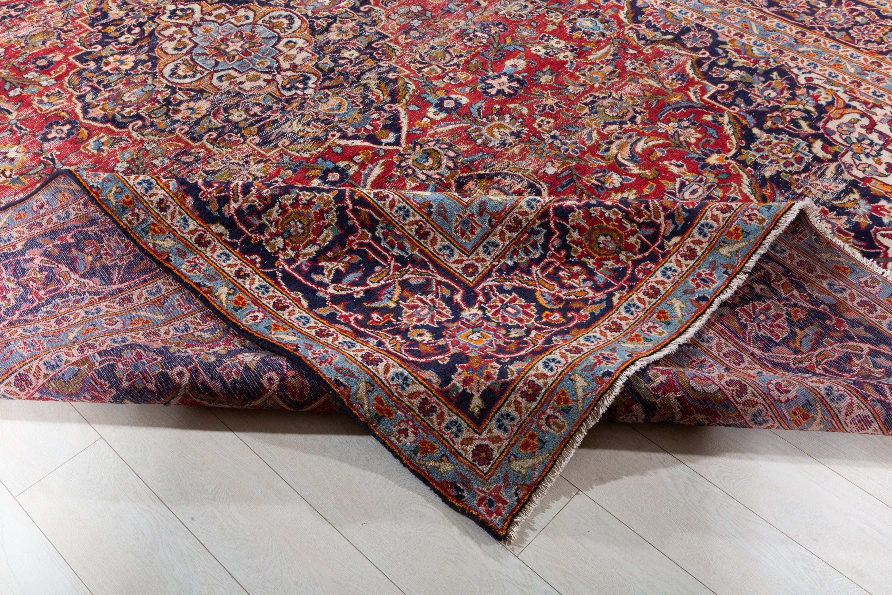 Vintage Red Floral Rug – 12' 8" x 9' 1" (387 x 278 cm)